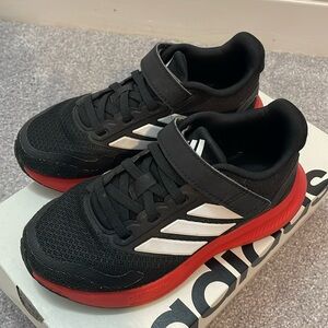 Adidas Run Falcon 5 EL C kid size 12k shoes